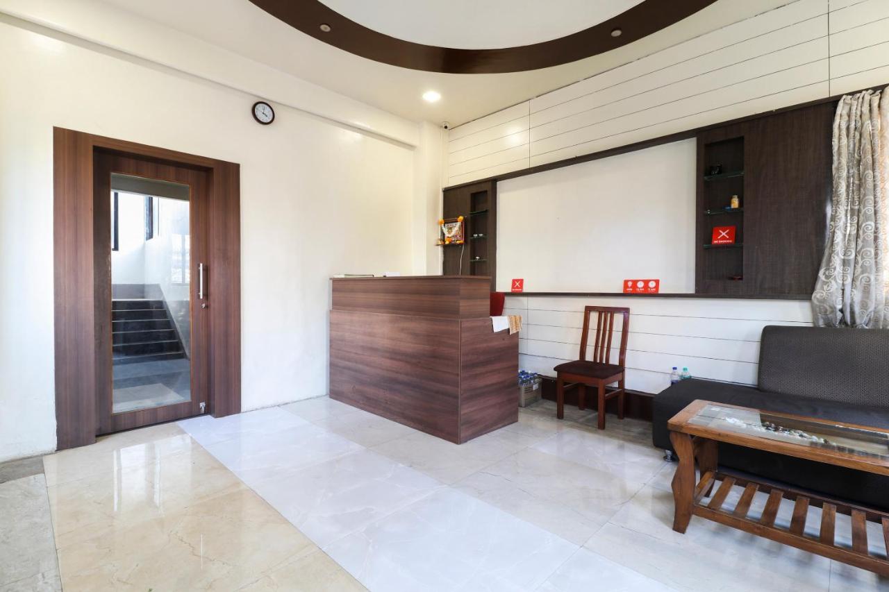 Oyo 10679 Hotel Nanashree Executive Vagholi 외부 사진